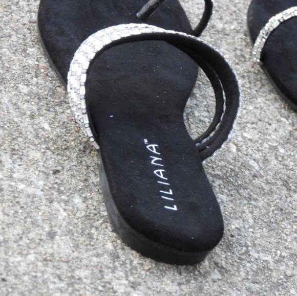 HAROO-  Black Great Toe Sandal - Picture 4 of 4